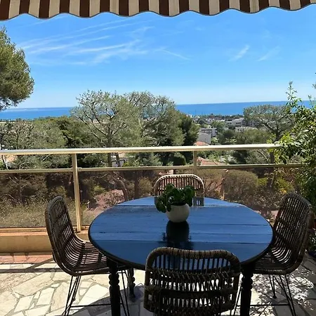 Bel Avec Vue Mer